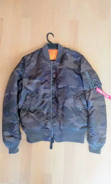 알파인더스트리 MA-1 리버서블 카모플라주