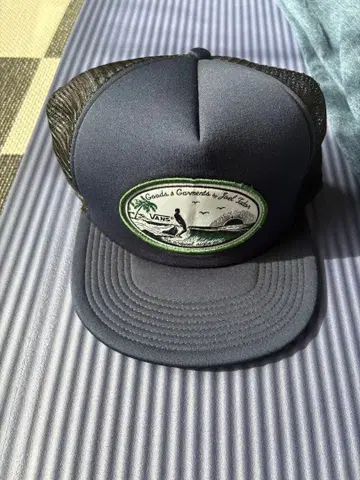 VANS 네이비 캡 로고 자수