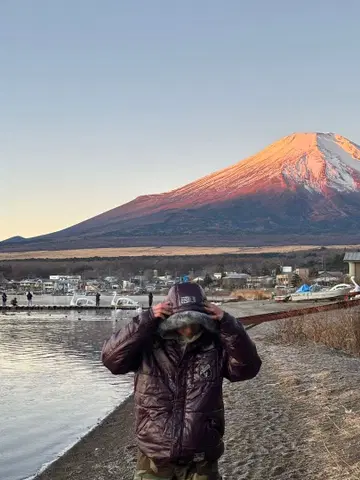 퍼 다운 자켓 시크 스타일