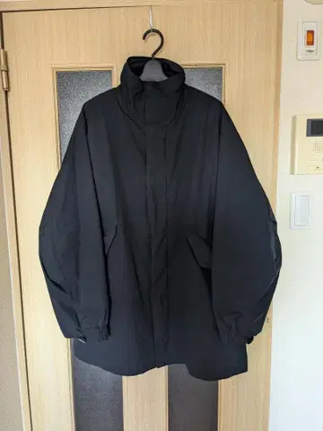 ATON AIR VENTILE SHORT MODS COATsize2