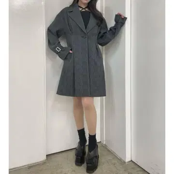 새상품급 EATME 코트 체크 그레이 클리닝 완료