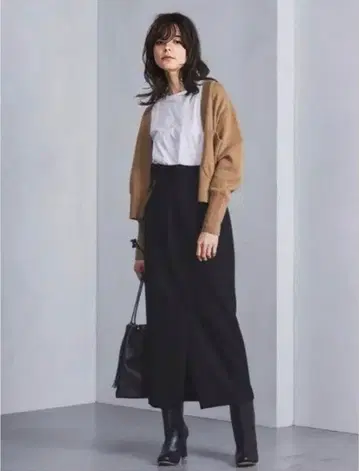 ELIN 하이웨스트 스커트 울 블랙 36