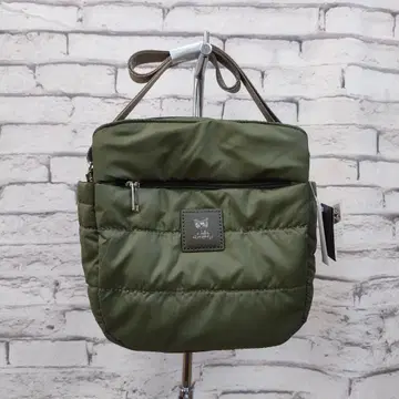 새상품 베베다얀 보더 퀼트 숄더백 카키