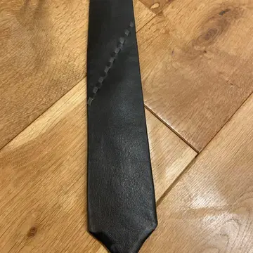 COMME CA DU MODE MEN 꼼사데모드 가죽 넥타이