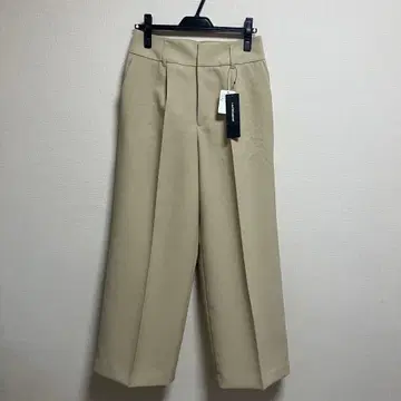 [택 포함 새상품] 로트레아몽 벨트 포함 팬츠