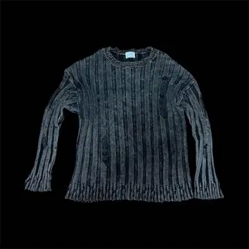 RADIANT WEEKEND 다크 그레이 니트 스웨터