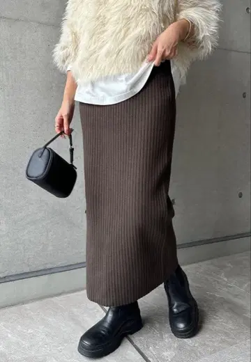 [ andme ] 리브 니트 롱 타이트 스커트