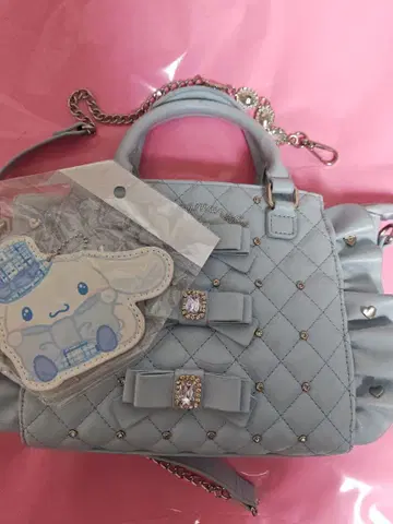 앙크루즈 시나모롤 콜라보 백 산리오