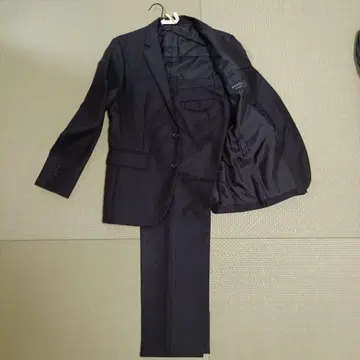 EPOCA UOMO 스트라이프 블랙 수트