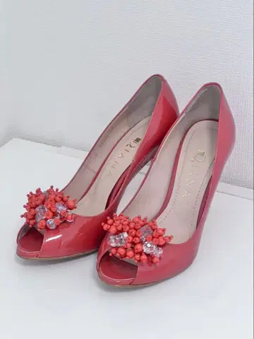 DIANA 코랄 핑크 오픈토 힐