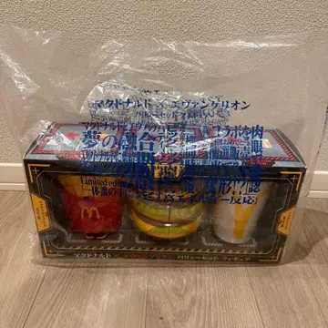 개봉 완료 맥도날드 에반게리온 피규어 세트