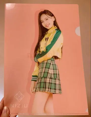 완판템 미사용 NiziU A4 클리어 파일 마유카