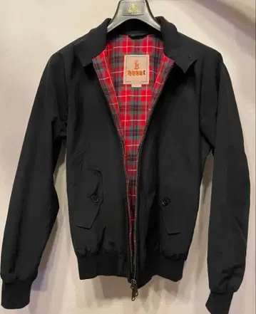 BARACUTA 바라쿠타 자켓 G9 사이즈 36 옷걸이 포함