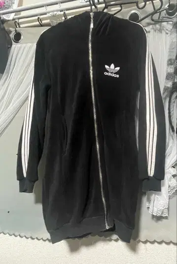 adidas 후드 부착 벨벳 저지