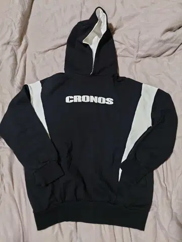 CRONOS 후드 부착 후드티 36(S) 블랙/화이트
