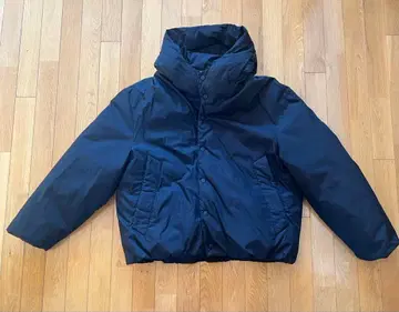 ZARA 블랙 다운 자켓 US L 사이즈