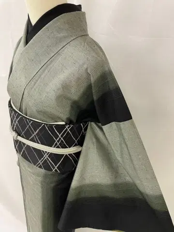 새상품급 순수 실크 이중 기모노 줄무늬 과 나고야 오비 세트