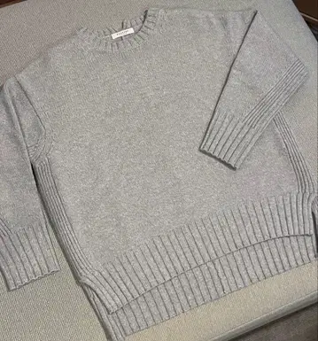 투모로우랜드 맥피  니트