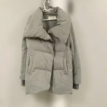 피치 존 그레이 다운 자켓 S 사이즈