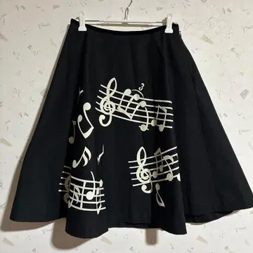 제인 마플 음표 패턴 스커트 블랙