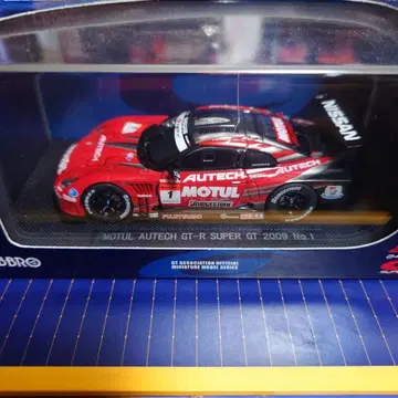 EBBRO MOTUL AUTECH GT-R 2009 No.1