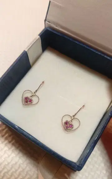 K10 TSUTSUMI 핑크 골드 하트형 귀걸이 루비?