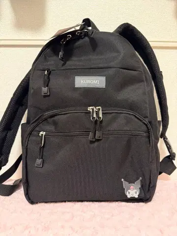 미사용 새상품 kuromi 백팩 블랙 쿠로미 백팩 다기능