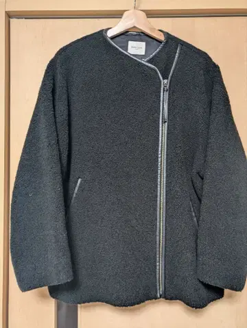 Demi-Luxe BEAMS 파이핑 보아 자켓