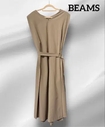 BEAMS [ 새상품급 ] 슬리브리스 원피스 베이지