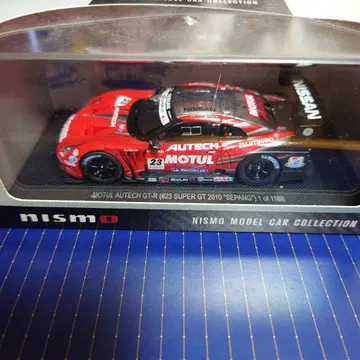NISMO MOTUL AUTECH GT-R 1/64
