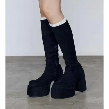 EMODA 벌키 플랜 핏 부츠 블랙 L 사이즈