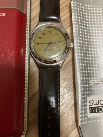 배터리 새상품 Swatch 아이러니 남성용 90년대 작동품 깨끗함