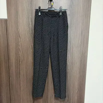 미라 오웬 뒷밴딩 테이퍼드 팬츠1