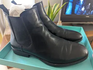 컨디션 최상 BEAU 블랙 사이드 고어 부츠 25~25.5cm