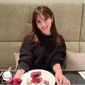 Liala x PG 굵은 니트 상의