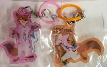 주토피아 2 팝업 시크릿 아크릴 참 닉