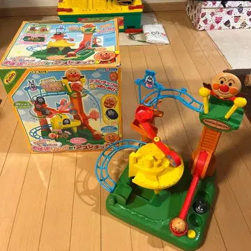 호빵맨 힘내라! 콜로론 파크 올라가서 점프하자! 애슬레틱