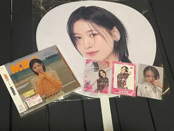 MEI MOMONA MIRAI CD & 부채 & 트레이딩 카드 세트