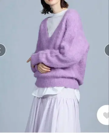N.O.R.C 알파카 샤기 V넥 니트 라벤더