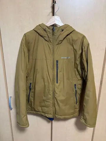 몽벨 mont-bell 콜로라도 후드티 M 사이즈 카키 네이비