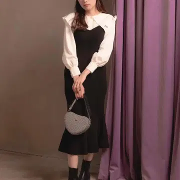 AnMILLE 안미르 세일러 카라 니트 OP