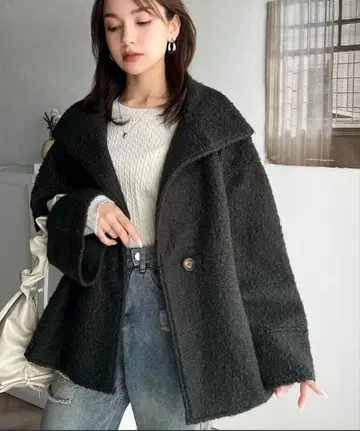 보아 소재 스탠드 넥 판초 자켓 코트