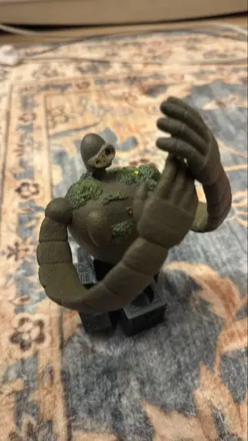 지브리 나우시카 거신병 펜꽂이