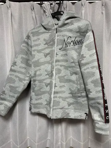Norton 카모 패턴 집업 후드티