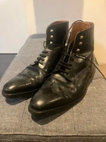 JOHN SPENCER FOR VISARUNO 존 스펜서 x 비사루노