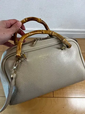 새상품급 CHRISTIAN VILLA 대나무 핸들 미니 보스턴