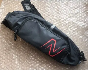 뉴발란스 웨스트 파우치 미사용 바디백 뉴발란스