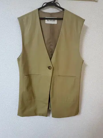 BEAMS의 인조 가죽 베스트