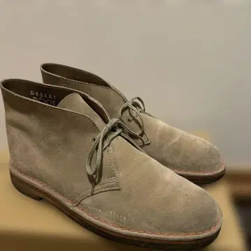 클락스 데저트 부츠 60주년 기념 모델