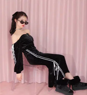 엠미엠에 사이드 라인 벨로아 머메이드 원피스